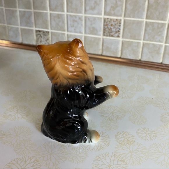 Vintage Yorkshire Terrier Yorkie dog figurine porcelain bone China . - Picture 4 of 6